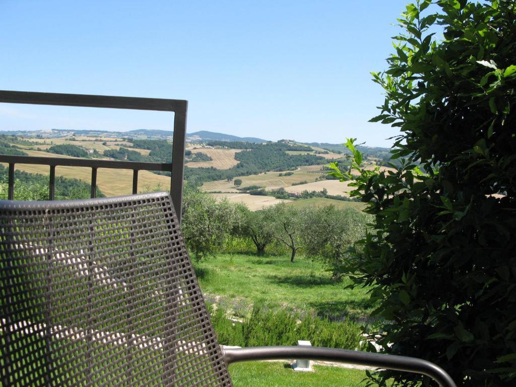 Roccafiore Wine Resort & Spa Тоди Номер фото
